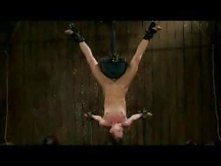 Prawan hanging upside down with alat vibrator in burungpun getting her body tortured with klip whipped by master in the guo