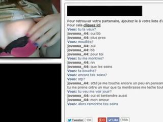 Omegle adolescenta atingand se pe pat - amateurmatchx.com