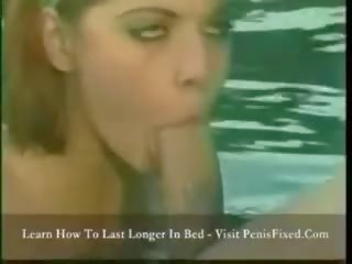 Desert rose fuck and suck in pool